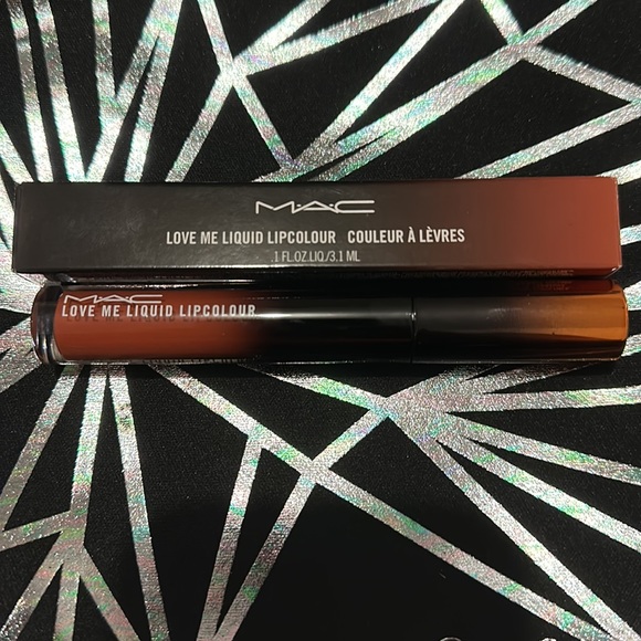 NEW! M•A•C LOVE ME LIQUID LIPCOLOUR - Picture 8 of 10